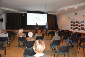 Projekcja filmu "Cinema Paradiso" w FIT